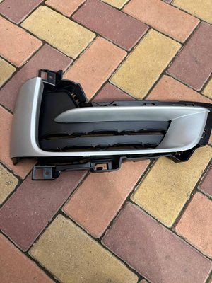 Решітка з накладкою в бампері права тип G BMW X5 F15 (БМВ Х5 Ф15) 2013-2019 51117336510 51117336510 фото