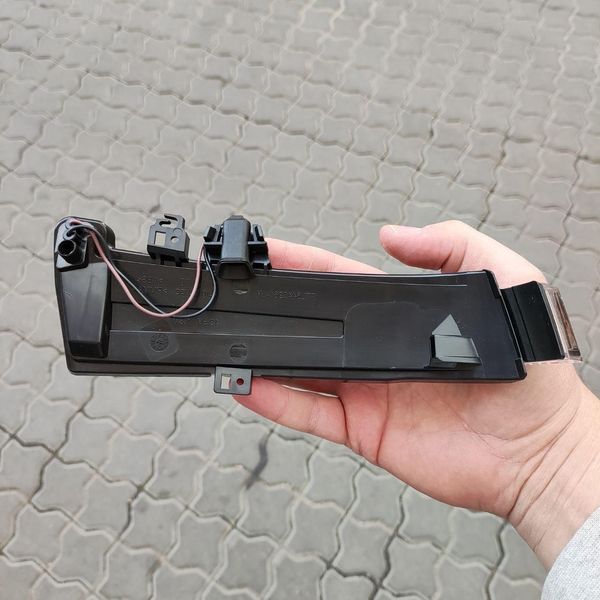 Покажчик повороту (поворот) в правому дзеркалі Mercedes W212 (Мерседес Е-клас) 2009-2016 50d1207e_212 фото