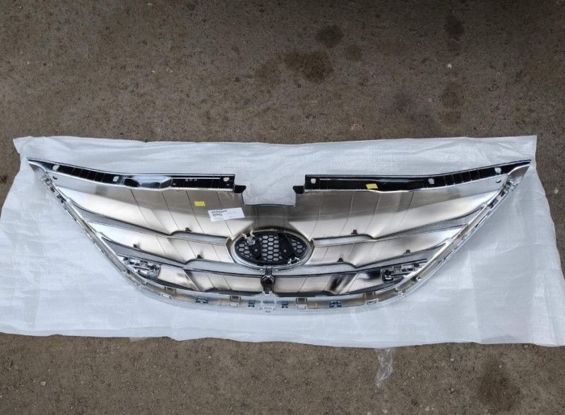 Решітка радіатора хром Hyundai Sonata YF (Хюндай Соната) 2010-2015 863503S100 KH3169997 фото