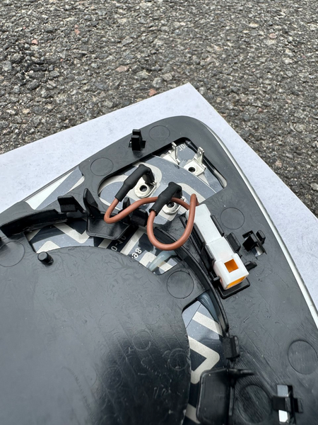 Скло (вкладыш) правого дзеркала BMW 3 F30 / F31 / F34 / F35 (БМВ Ф30 / Ф31 / Ф34 / Ф35) OE:&nbsp;51167285006 20c1559e_F30 фото