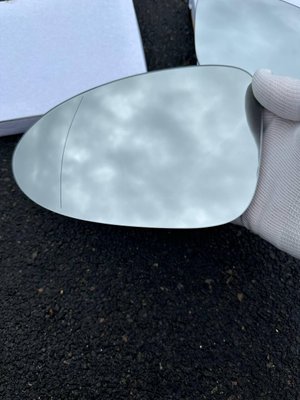 Porsche Macan (95B) (Порш Макан) 2013-2024 стекло зеркала (вкладыш, зеркальный элемент) левый 58X1544 фото