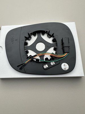 BMW X3 F25 / X1 E84 (4 pin) Китай вкладиш (дзеркальний елемент) дзеркала правого 51162991664 DC1059BRH фото
