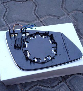 BMW 7 F01, F02, F03, F04 (БМВ 7 Ф01 Ф02) стекло (вкладыш, зеркальный элемент) левого зеркала (4 контакта) MVDC1051BLH_7 фото
