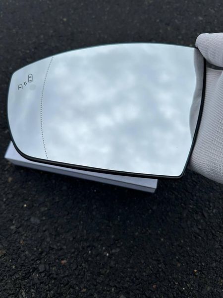 Ford Kuga (Форд Куга) 2008-2013 вкладыш зеркала (зеркальный элемент) левый 32x1546 фото