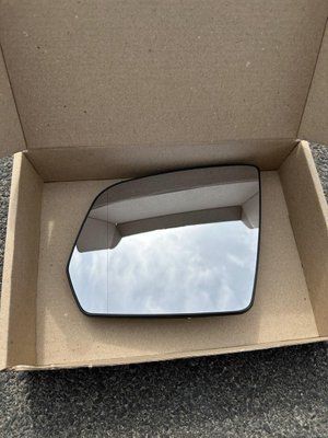 Mercedes ML-klasse (X164) (Мерседес ML 164) вкладиш дзеркала (скло, дзеркальний елемент) лівий 5045546E фото