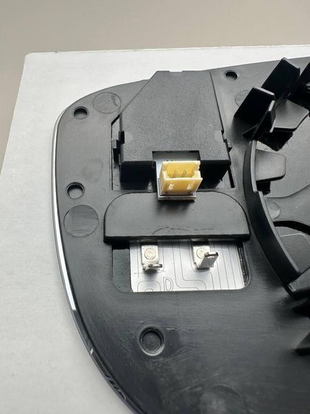 Mazda 3 BM (Мазда 3) 2013-2018 (Мексика) blind spot вкладиш дзеркала (скло, дзеркальний елемент) правий BACV691G1 DC1386BSRH фото