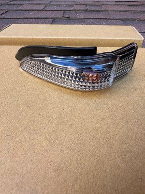 81740-52050 Toyota Avalon XX40 (Тойота Авалон) (встроенный патрон) левый указатель поворота в зеркало 81C3195E_TA фото