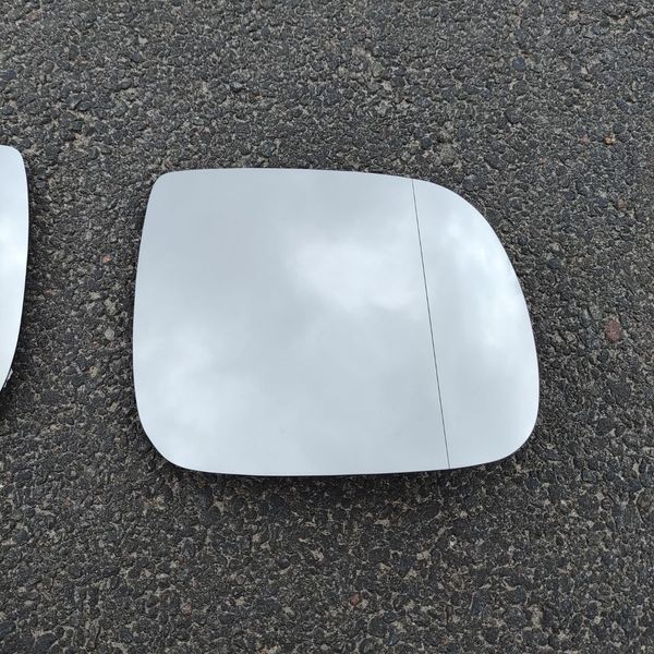 Вкладыш (стекло, зеркальный элемент) правого зеркала Audi Q7 (Ауді Кью7) 2009-2014 1370554e фото