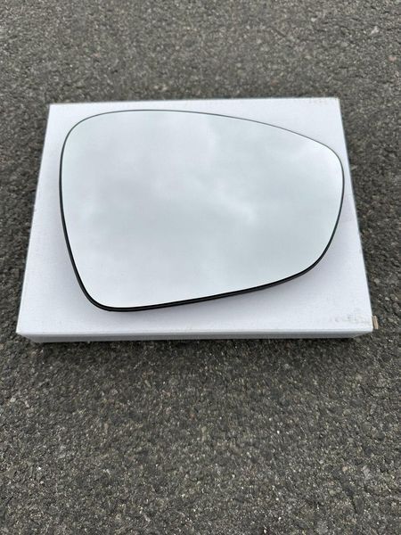 Citroen DS3 / DS5 (Ситроен DS3 / DS5) 2010 - 2016 вкладиш дзеркала (скло, дзеркальний елемент) правий 2334554E_DS фото