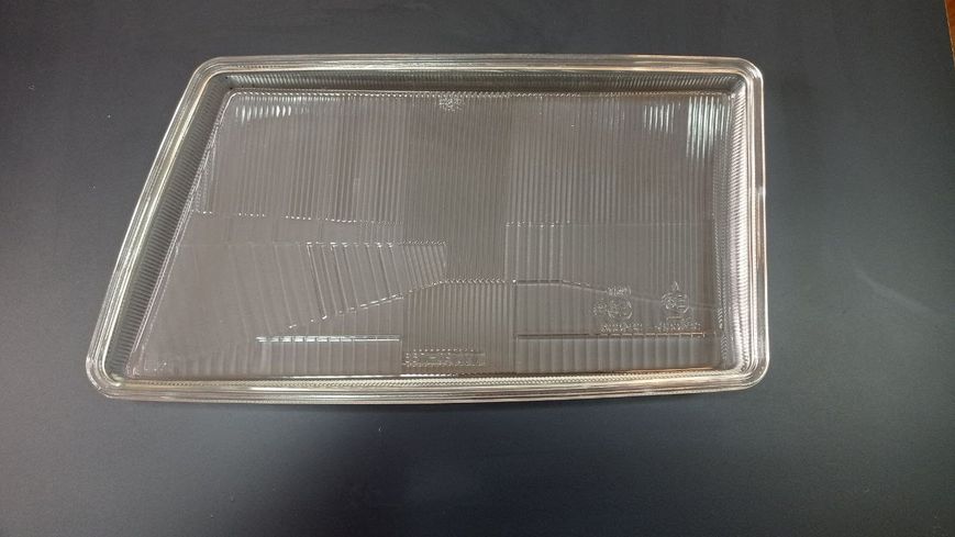 Стекло правой фары на Ауди 100 С3 (Audi 100 C3) 1982-1991 FP 0011 RS1-P / 131512e фото
