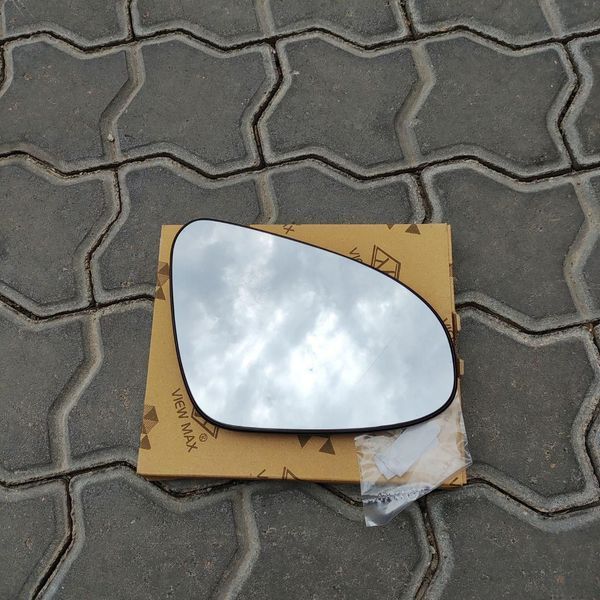Toyota Verso AR20 (Тойота Версо) 2013-2018 вкладыш зеркала (зеркальный элемент) правый 81L3555M_TVe фото
