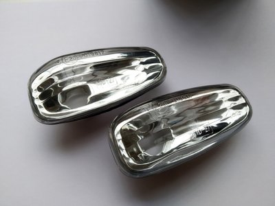 Повторитель поворотов прозрачно-матовые овальные, тюнинг Mercedes W208 506219be фото