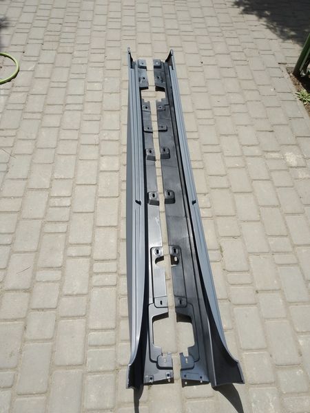 М пороги BMW 5 F10 (БМВ 5 Ф10) 2010-2017 51778048685 + 51778048686 PBM76021SET фото