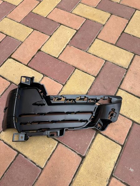 Решітка в бампері права тип G BMW X5 F15 (БМВ Х5 Ф15) 2013-2019 51117336510 51117336510 фото